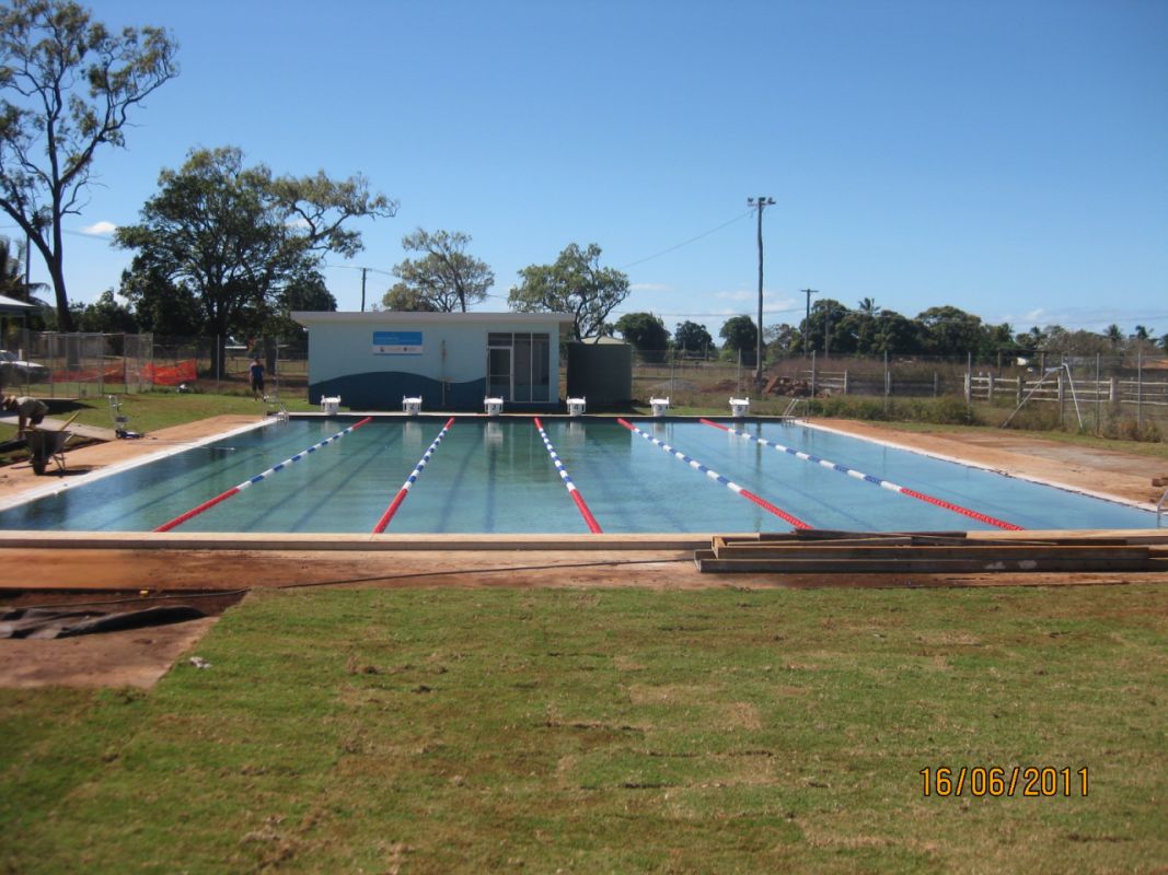 Aquatic centre construction